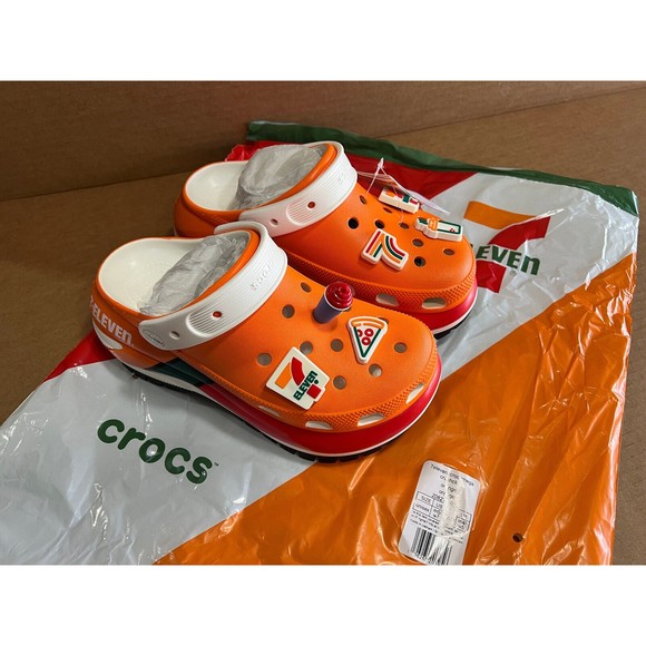 All Sizes - NEW 7-Eleven x Crocs Mega Crush Clog 7-11 Rare Collaboration In-Hand - Picture 8 of 10